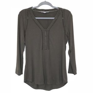 Daniel rainn | Crochet Button Up Top Size Small